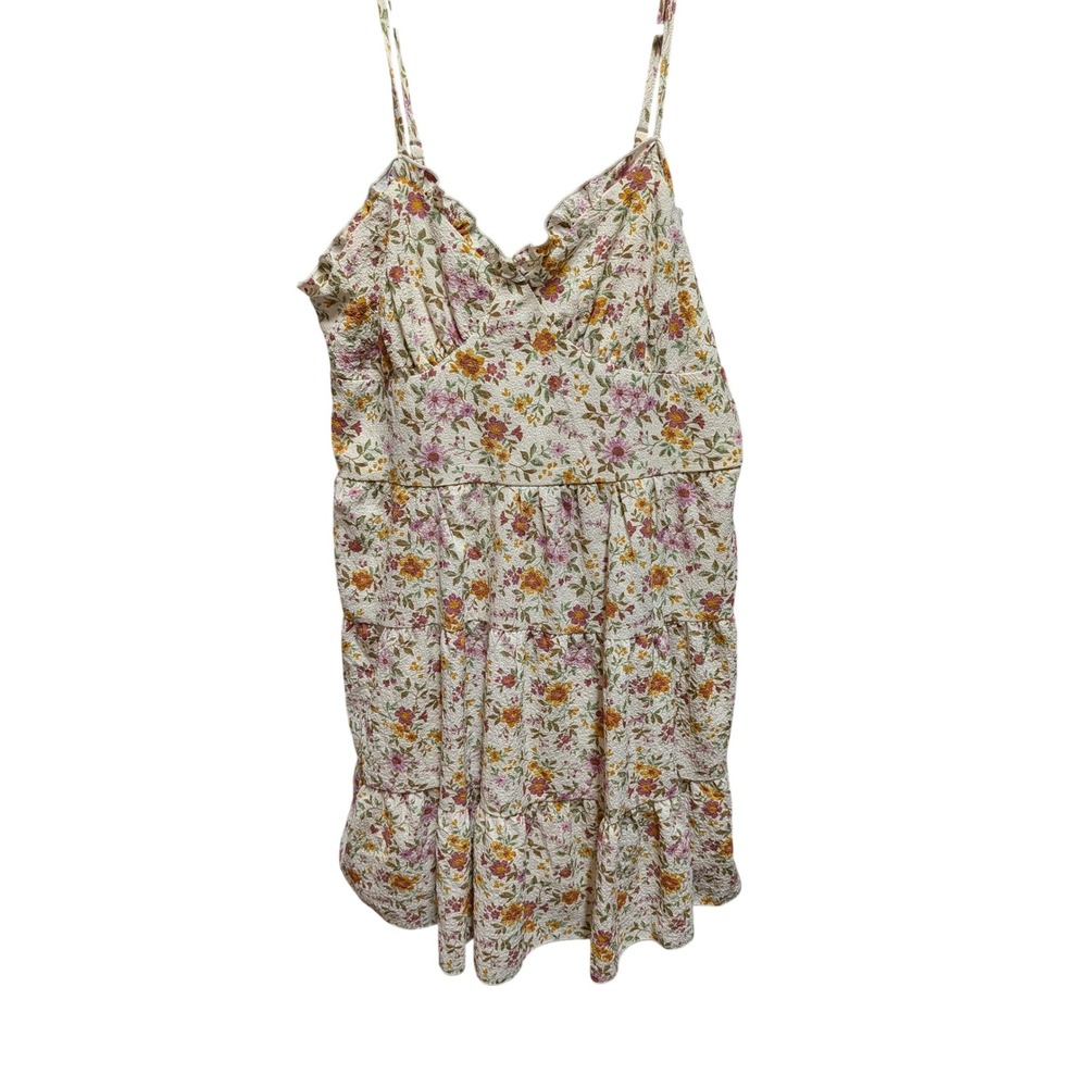 No Boundaries Tiered Dress Womens M Cream Floral NWT Ruffle Smocked Boho Mini